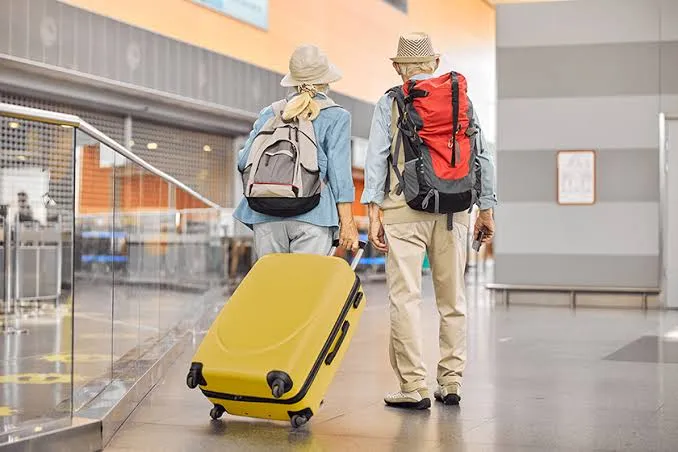 how to avoid senior luggage loss